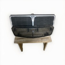 GRIGLIA RADIATORE LANCIA DELTA I SERIE NUOVA ORIGINALE CON LOGO -