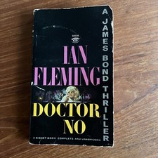 VINTAGE  Signet Paperback