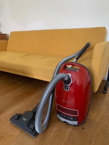 Aspirapolvere miele completo - aspirapolvere,