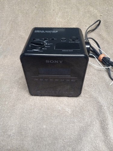 1980 vintage fm clock - 1980's,
