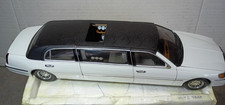 Sun Star Lincoln town car