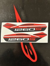 Adesivi Moto grafiche paramani