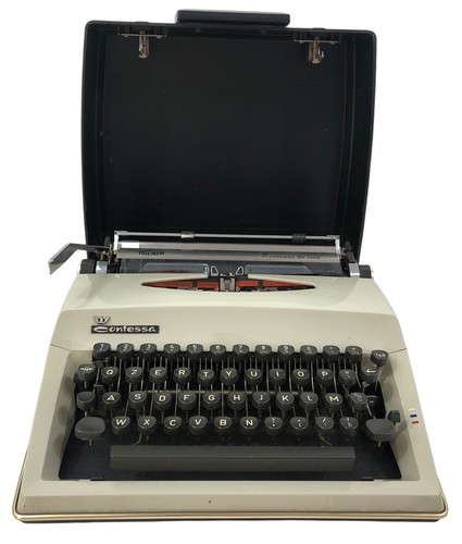 Macchina scrivere triumph - da,