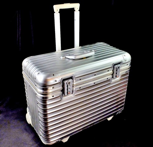 Rimowa extra large 46l fuori - large,