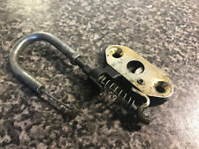 Fermo sella posteriore