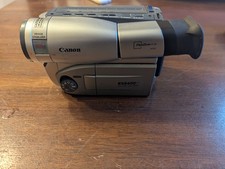 Videocamera Canon ES8400V /