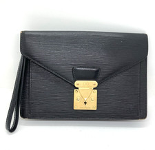 pochette usata LOUIS VUITTON