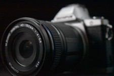 [US Duty Paid] Olympus OMD E-M5 fotocamera digitale mirrorless con obiettivo ...