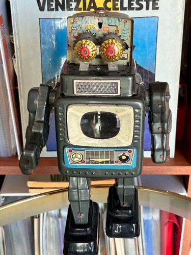 Television spaceman alps robot - television,