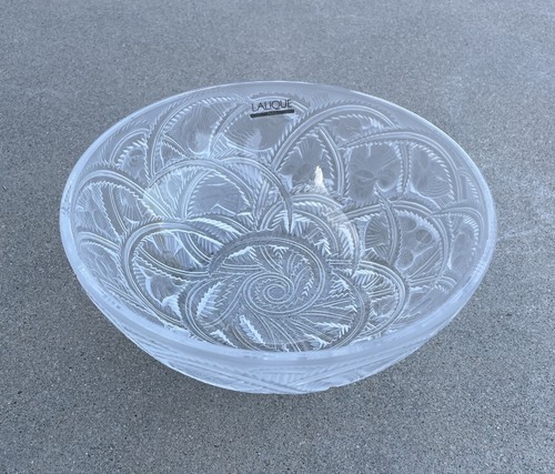 Lalique crystal pinsons - 9,5",