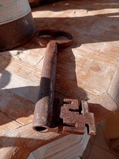Antica Grande Chiave In Ferro Con Combinazione Particolare.