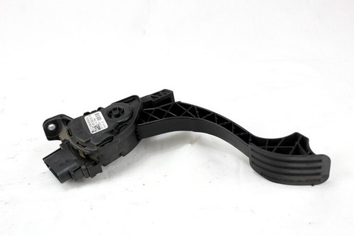 6g92 9f836 pedale - 6g92-9f836-rc,