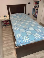 letto singolo con cassetti
