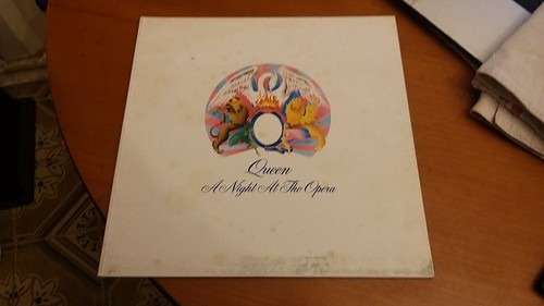 Queen night the opera - queen,