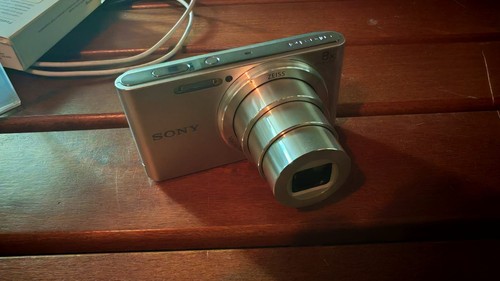 Sony cybershot dsc w830 - cybershot,