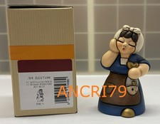 THUN – Donna con pesce –