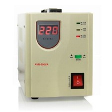 Stabilizzatore di Tensione AVR-500W 0.5KW Regolatore Automatico Casa AC / TV PC