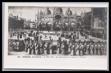 Cartolina Venezia Venezia / Accademia G. Bellini - Italia