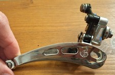 Deragliatore anteriore