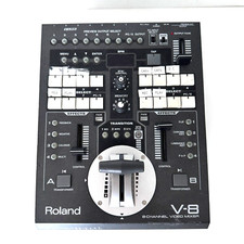 Mixer video 8 canali EDIROL by Roland V-8 usato con adattatore dal GIAPPONE