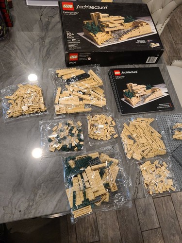Lego architecture 21005 - lego,
