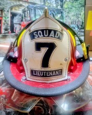 Casco antincendio rosso Carnes