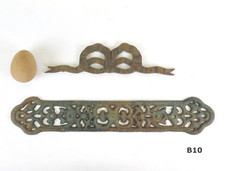 DUE FREGI ANTICHI PER MOBILI O DECORAZIONE FREGIO DECORATIVO ANTICO COPPIA B10