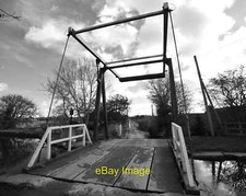 Photo 12x8 Bridge 45: close up