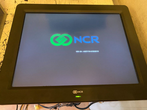 Monitor ncr touch screen - monitor,