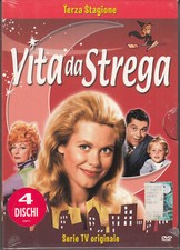 Vita da strega. Stagione 3 Completa (Episodi 1-33) (4 DVD) con Cofanetto. DVD...