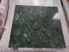 Tagliere 50x50 in marmo verde