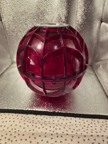 The mega ball - mega,