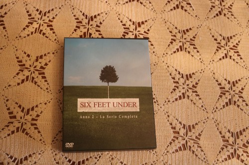 Six feet under anno - six,