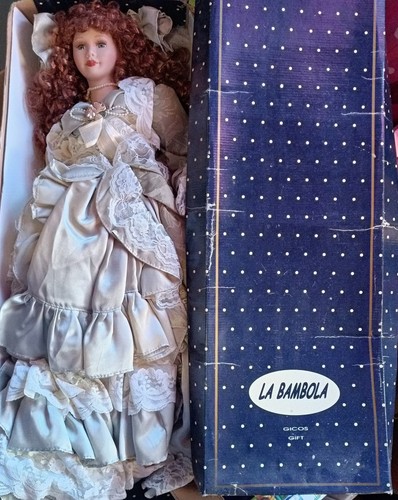 Bambola porcellana vintage - bambola,