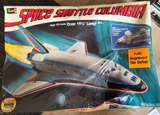 Revell - Space Shuttle