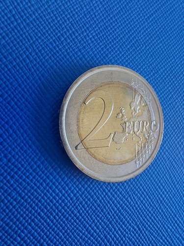 Moneta due euro - due,