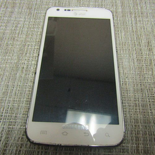 Samsung galaxy skyrocket - samsung, s2