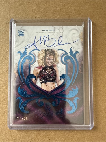 2025 topps royalty wwe auto - wwe,