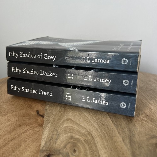 Shades grey trilogy - shades,