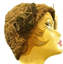 Cappello copricapo  astrakan