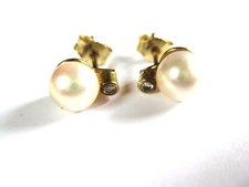 Orecchini Oro 585 con Perla E