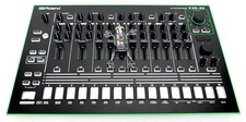 Roland TR-8 AIRA Drum Synthesizer + quasi come nuovo + garanzia 1,5 anni