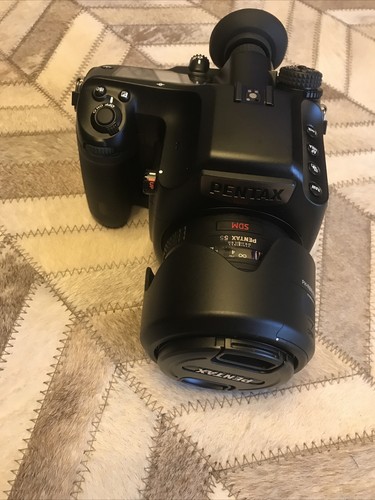 Pentax 645 nella scatola