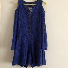 Tuta con scollo sul retro