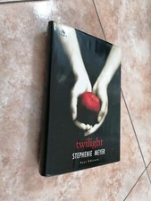 1 Libro in italiano Stephen Meyer twilight fazi cop. Rigida 