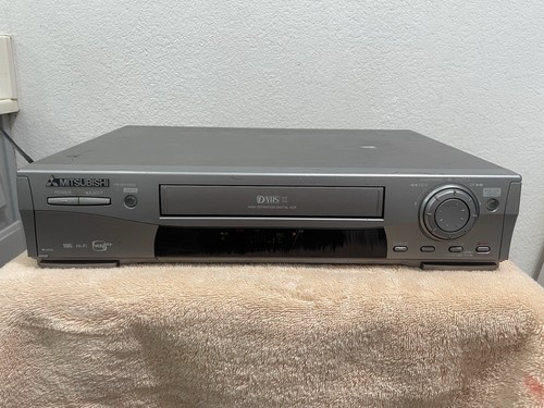 Mitsubishi hd1100u vcr dvhs - mitsubishi,