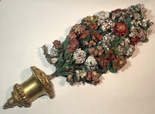 Ricco Portapalma Legno Intagliato dorato con fiori di carta e metallo 800 parete