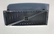 GRIGLIA ANTERIORE VOLVO 740 Berlina 1900 Diesel (1990) RICAMBI USATI 528445