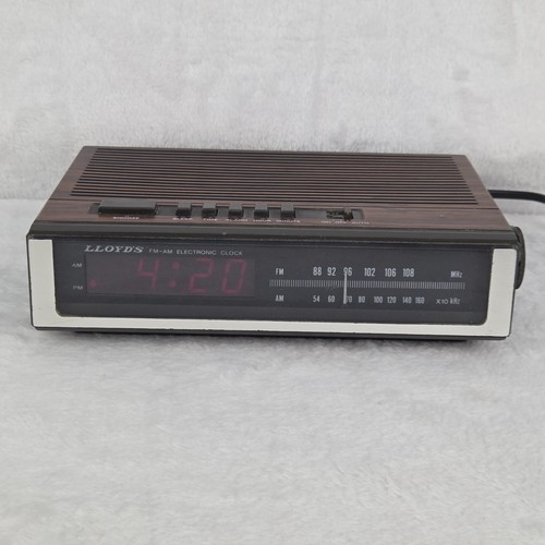 Radio sveglia vintage lloyd - sveglia,
