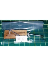 Model Anchor Coat with Wooden